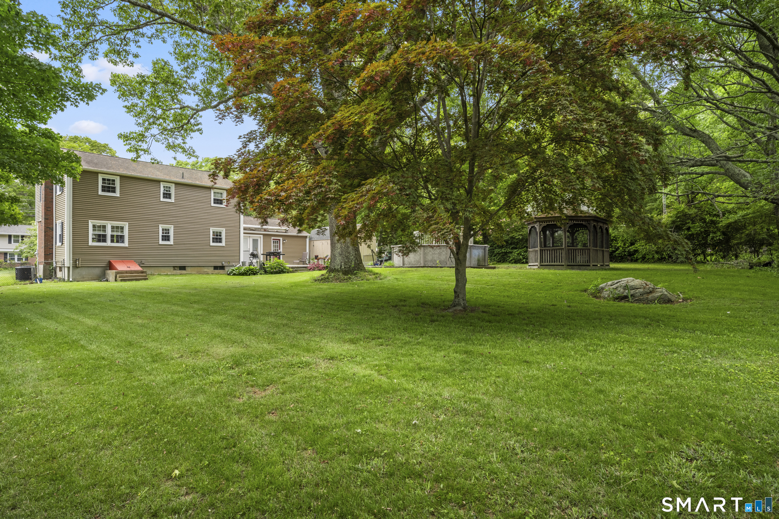 9 Monticello Drive East Lyme CT 06333