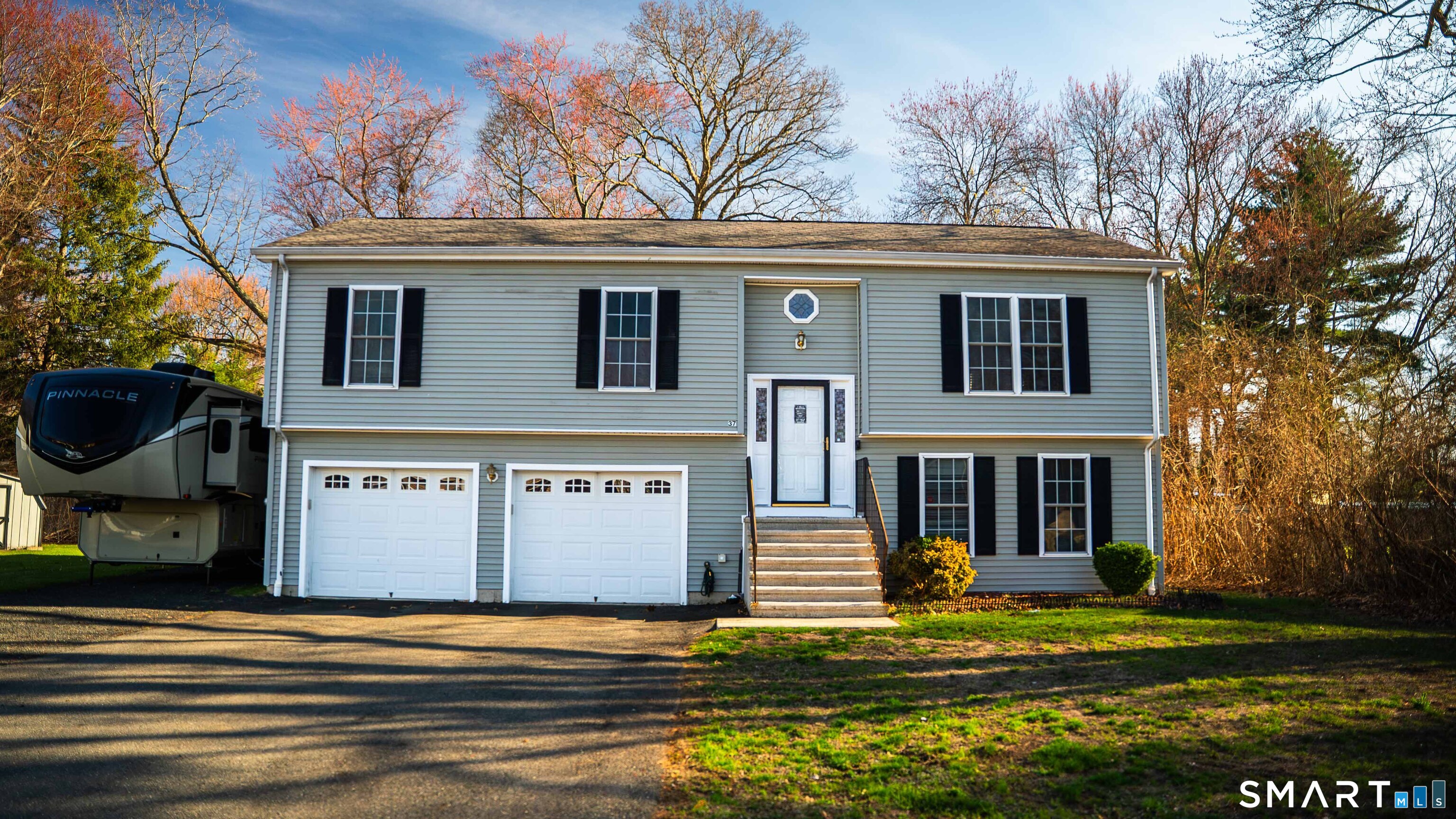 37 Autumn Lane East Hartford CT 06108