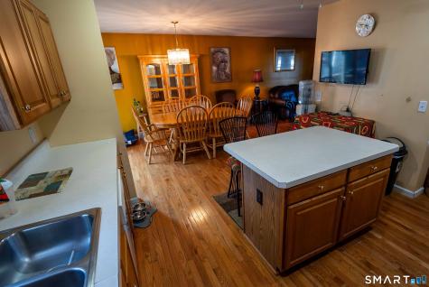 37 Autumn Lane East Hartford CT 06108