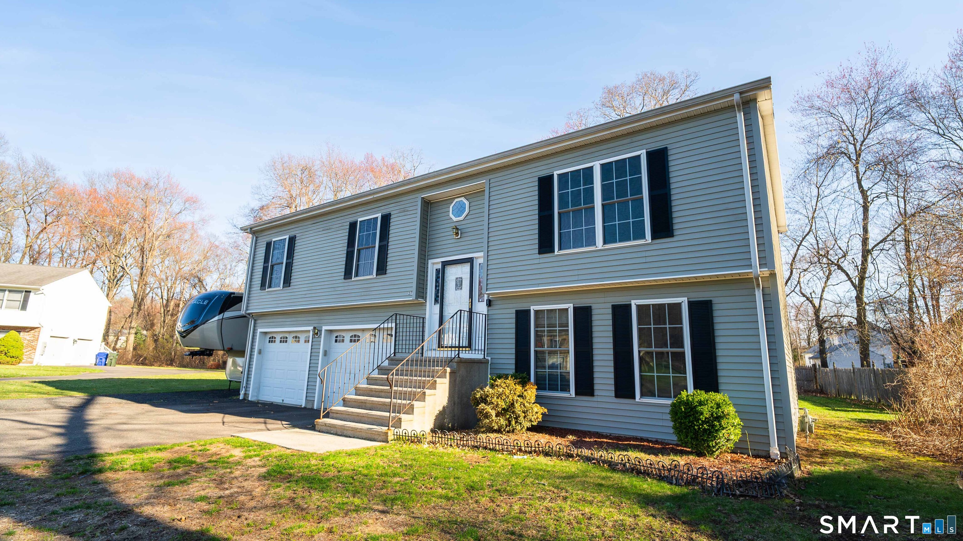 37 Autumn Lane East Hartford CT 06108