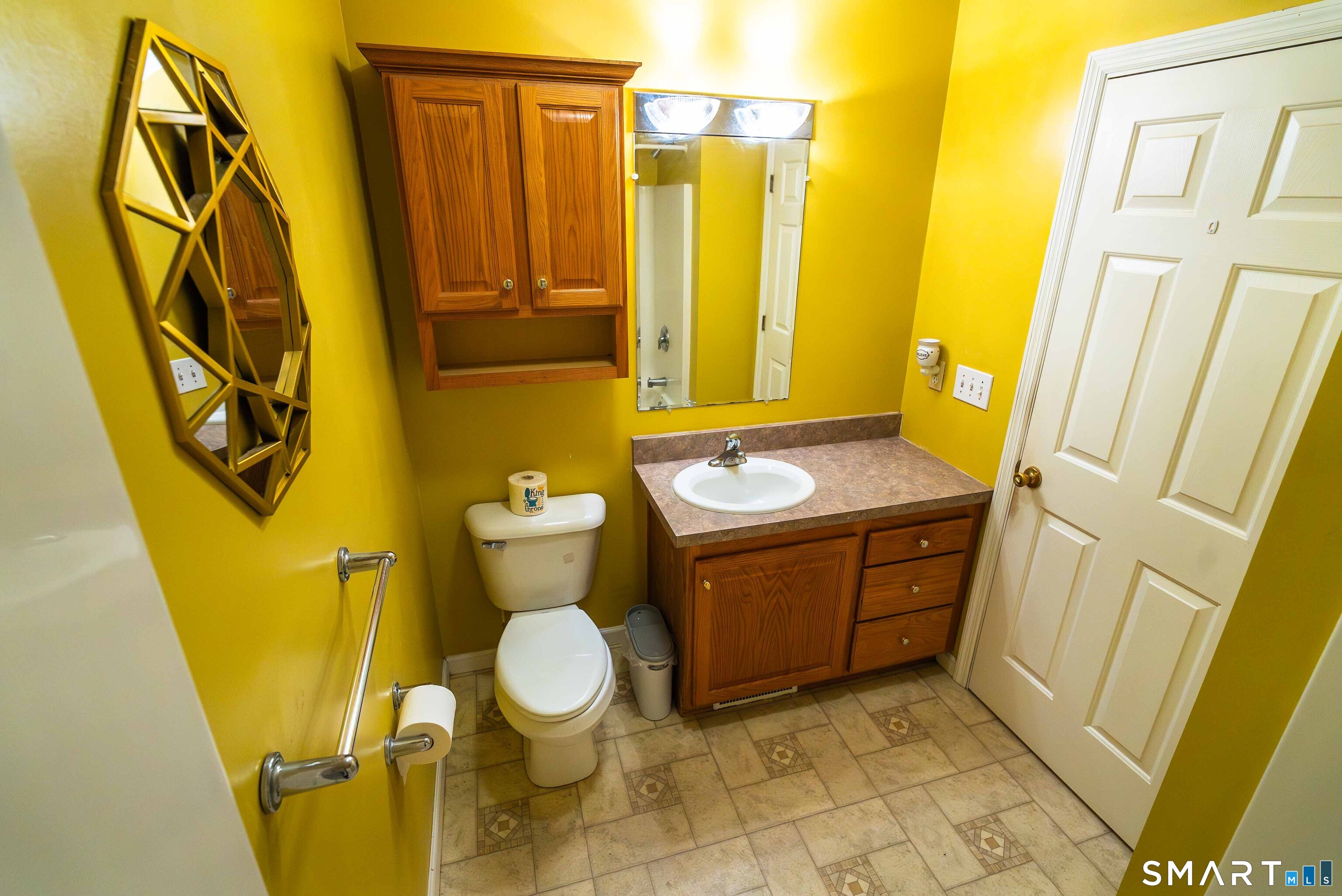 37 Autumn Lane East Hartford CT 06108