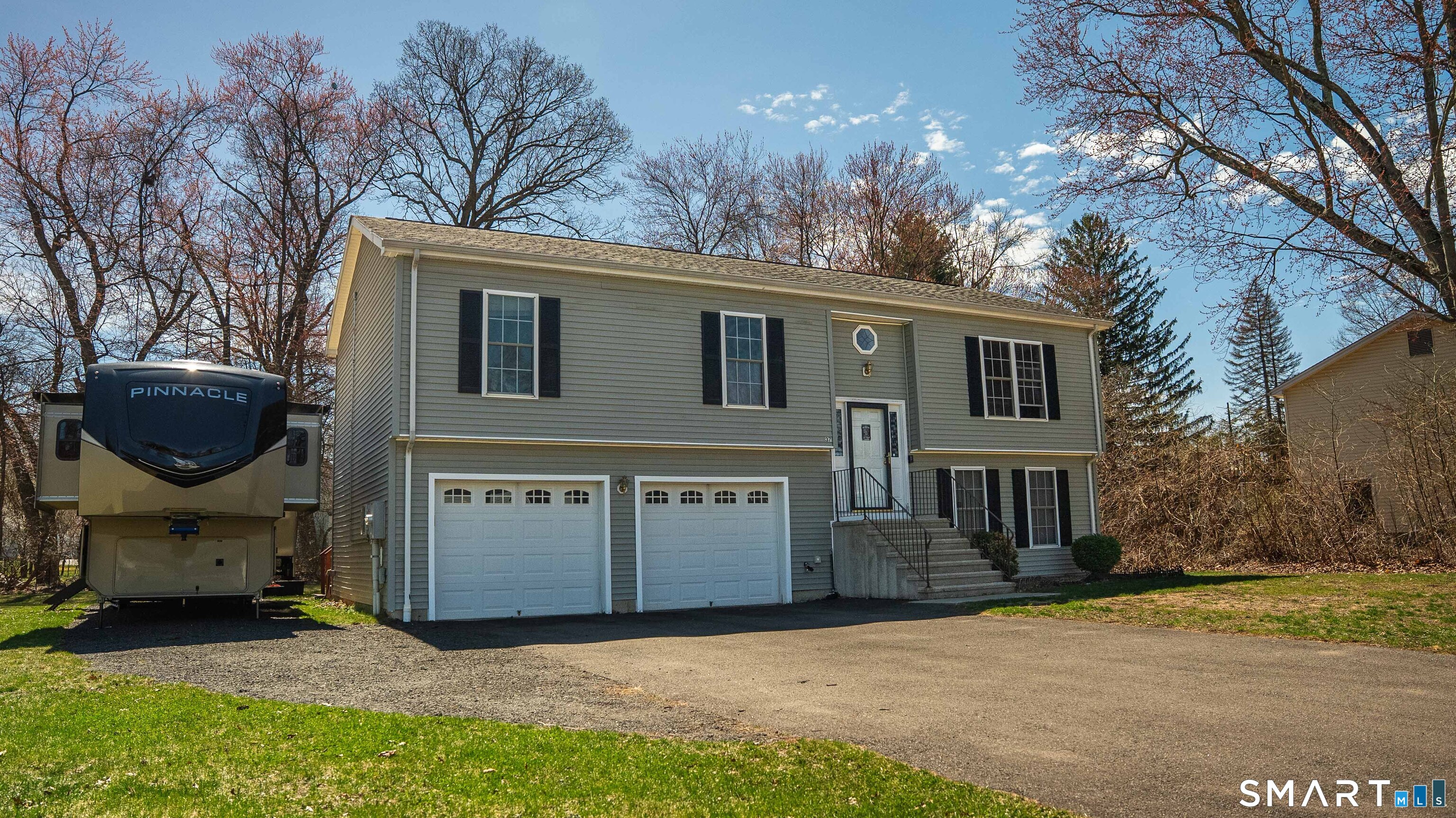 37 Autumn Lane East Hartford CT 06108