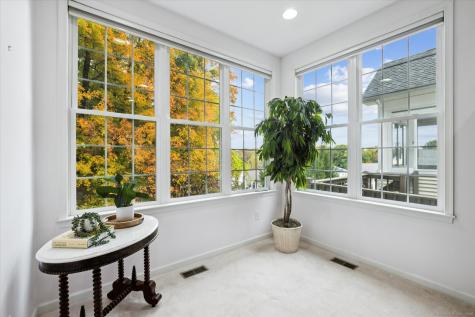 30 Vista Way Bloomfield CT 06002