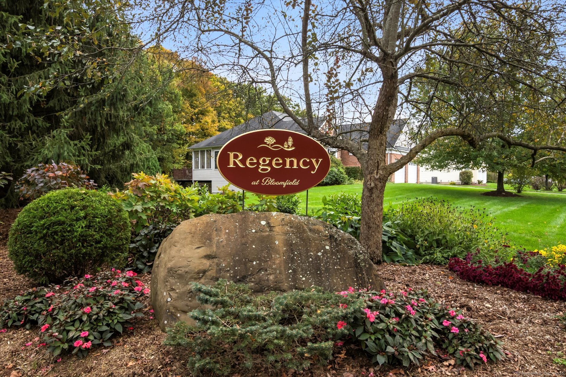 30 Vista Way Bloomfield CT 06002