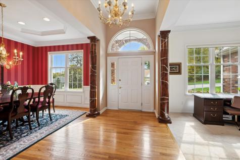 30 Vista Way Bloomfield CT 06002