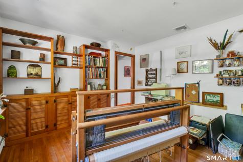32 Ives Avenue Meriden CT 06450