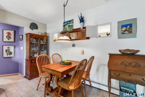32 Ives Avenue Meriden CT 06450
