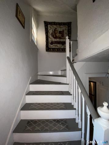 16 Franklin Street Putnam CT 06260