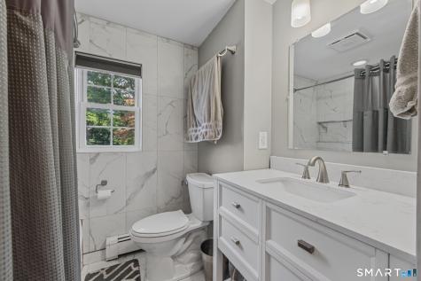 68 Wakeley Road Newington CT 06111