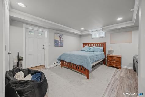 68 Wakeley Road Newington CT 06111