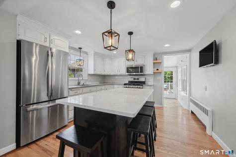 68 Wakeley Road Newington CT 06111