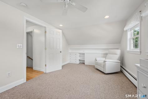 68 Wakeley Road Newington CT 06111