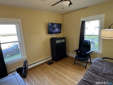 383 Center Street Manchester CT 06040
