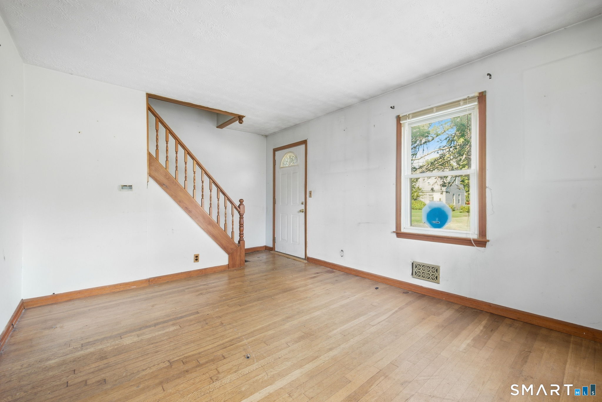 27 Hockanum Drive East Hartford CT 06118