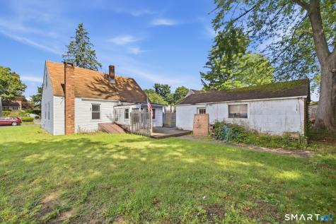 27 Hockanum Drive East Hartford CT 06118