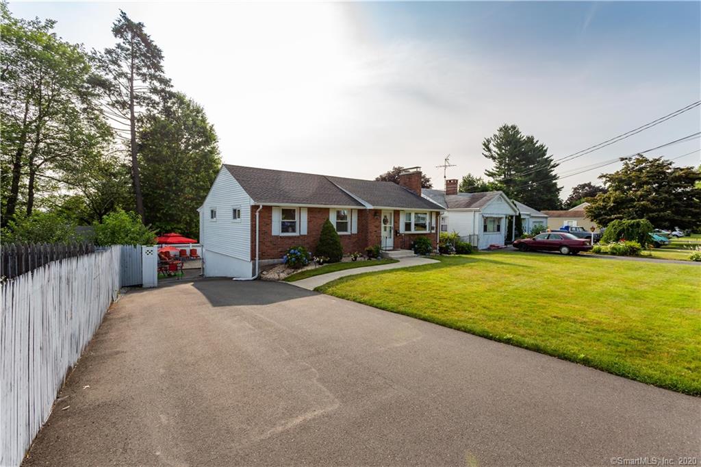 16 Ruscan Road Wethersfield CT 06109