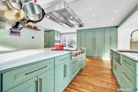 7 Birch Hill Road Weston CT 06883