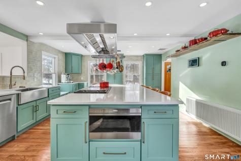 7 Birch Hill Road Weston CT 06883