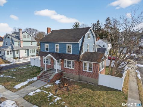 223 Ledyard Street New London CT 06320