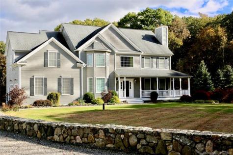 130 Old Hayrake Lane New Milford CT 06776