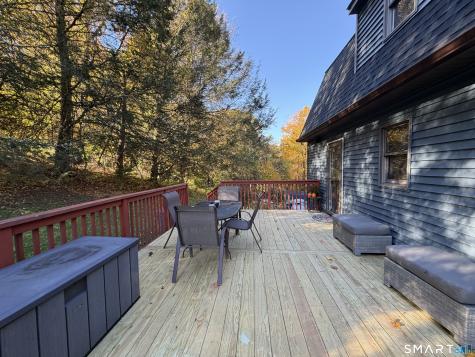 255 Shadduck Road Naugatuck CT 06770