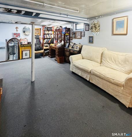 21 Whitman Street New Britain CT 06051