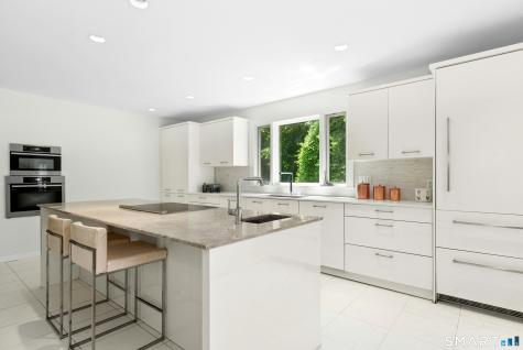 185 Middle Ridge Road New Canaan CT 06840