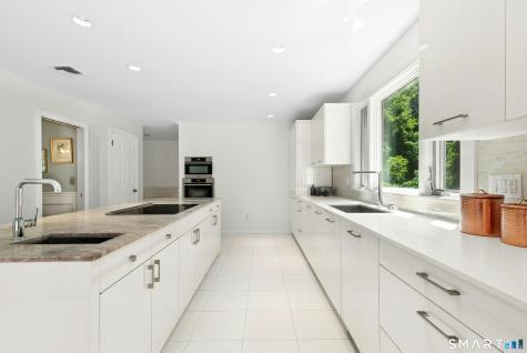 185 Middle Ridge Road New Canaan CT 06840
