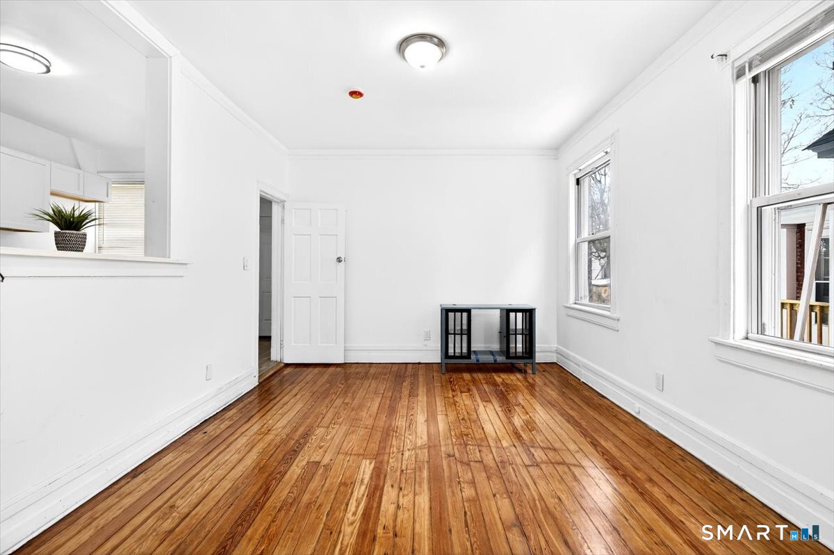 408 East Avenue Bridgeport CT 06610
