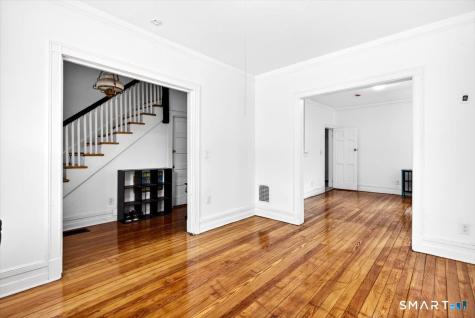 408 East Avenue Bridgeport CT 06610