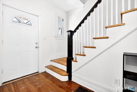 408 East Avenue Bridgeport CT 06610