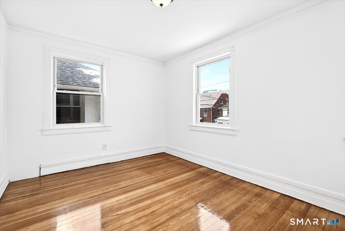 408 East Avenue Bridgeport CT 06610
