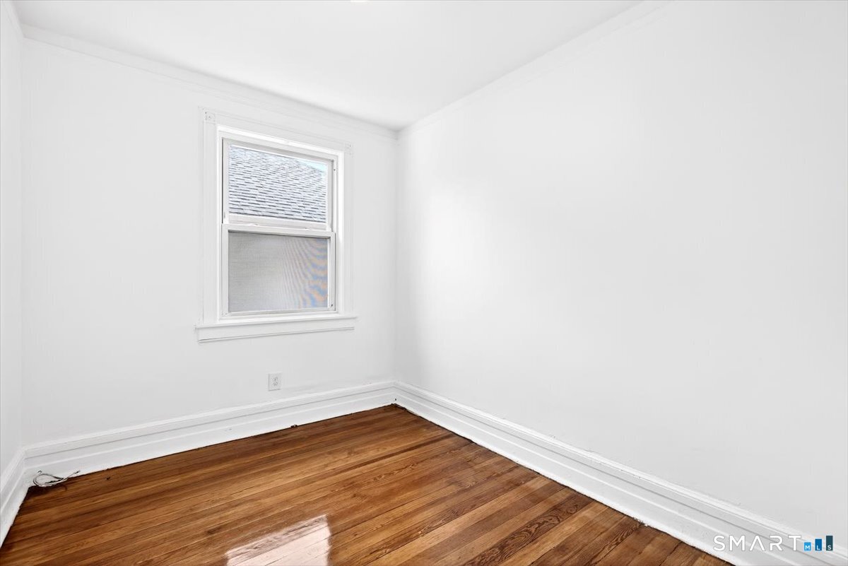 408 East Avenue Bridgeport CT 06610