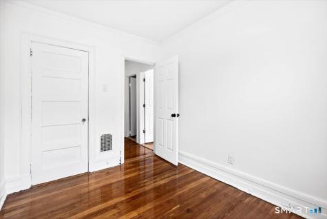 408 East Avenue Bridgeport CT 06610