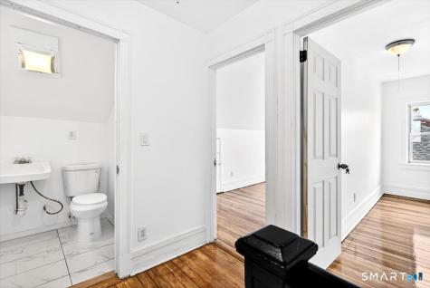 408 East Avenue Bridgeport CT 06610