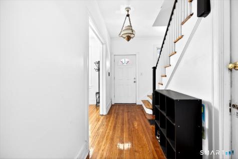 408 East Avenue Bridgeport CT 06610