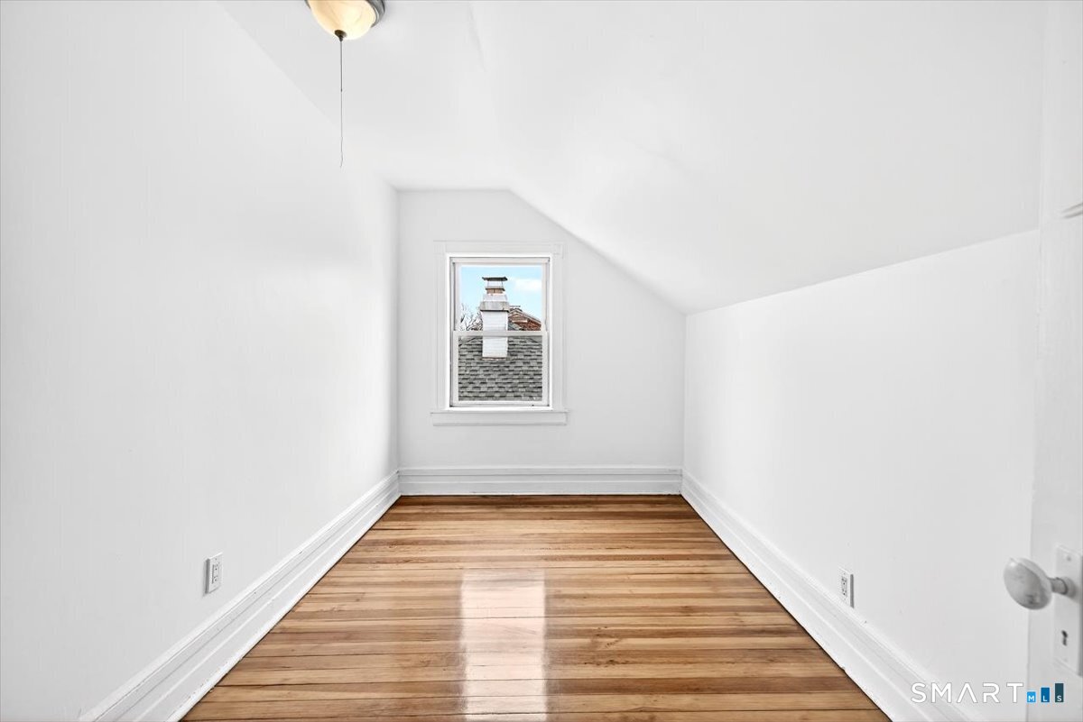 408 East Avenue Bridgeport CT 06610