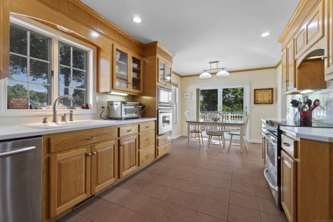 30 Cove Road Stonington CT 06378