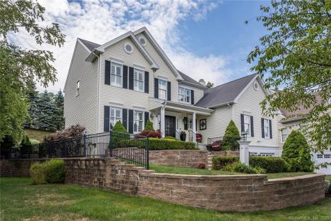 34 Lilac Lane Danbury CT 06810