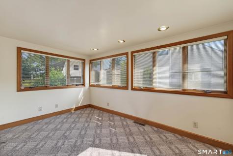 8 Sailors Lane Milford CT 06460
