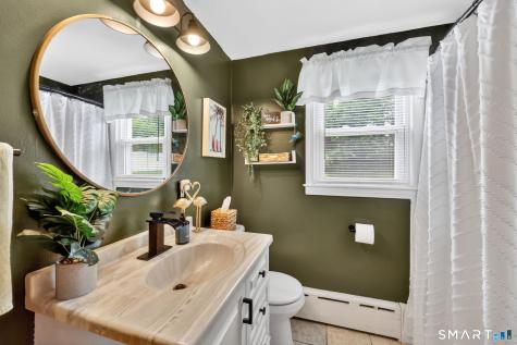 14 Claremont Avenue Enfield CT 06082