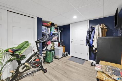 14 Claremont Avenue Enfield CT 06082