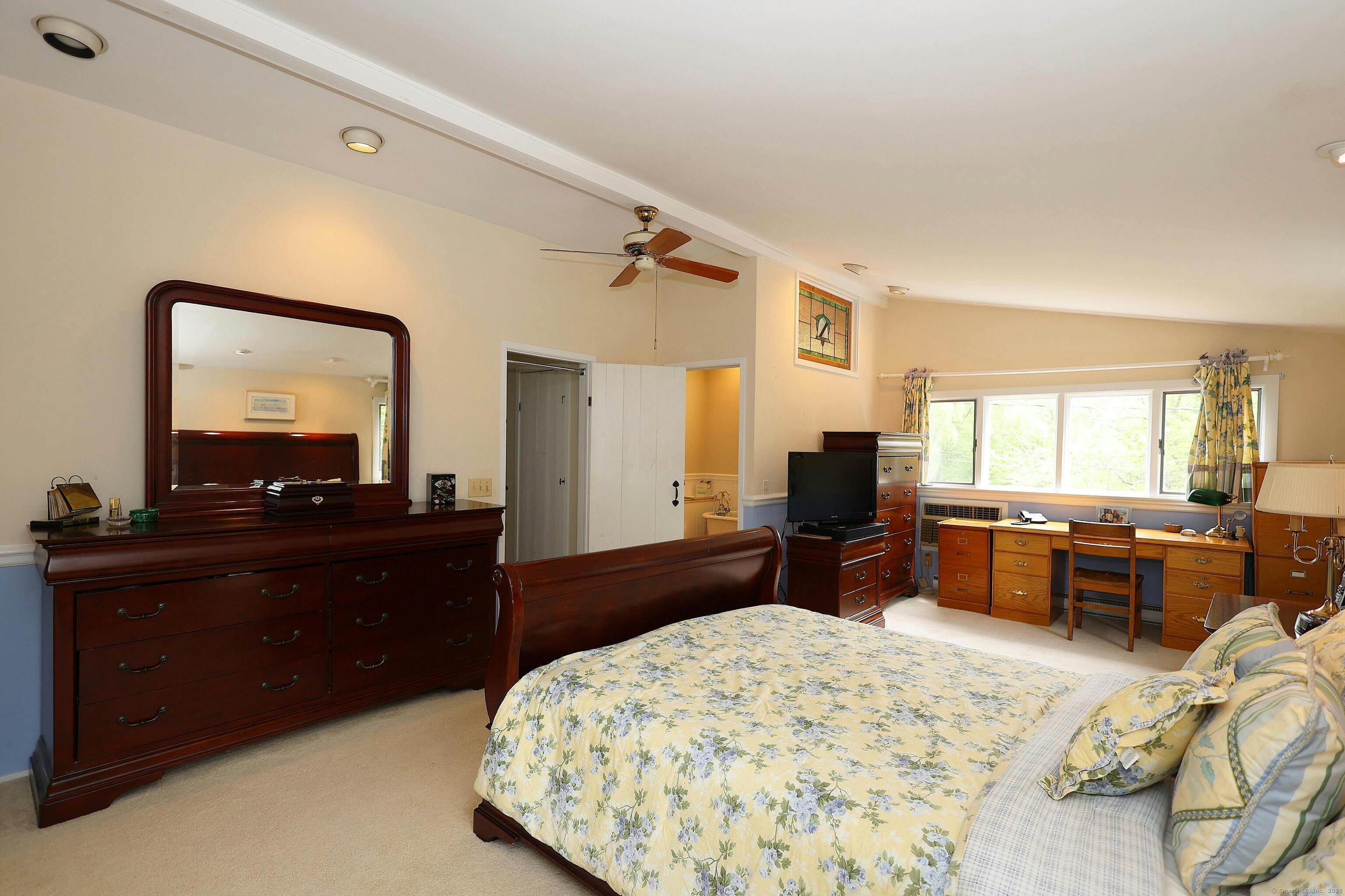 252 Florida Hill Road Ridgefield CT 06877