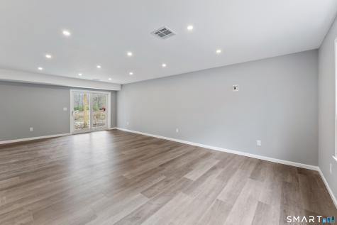 890 Brook Road Hampton CT 06427