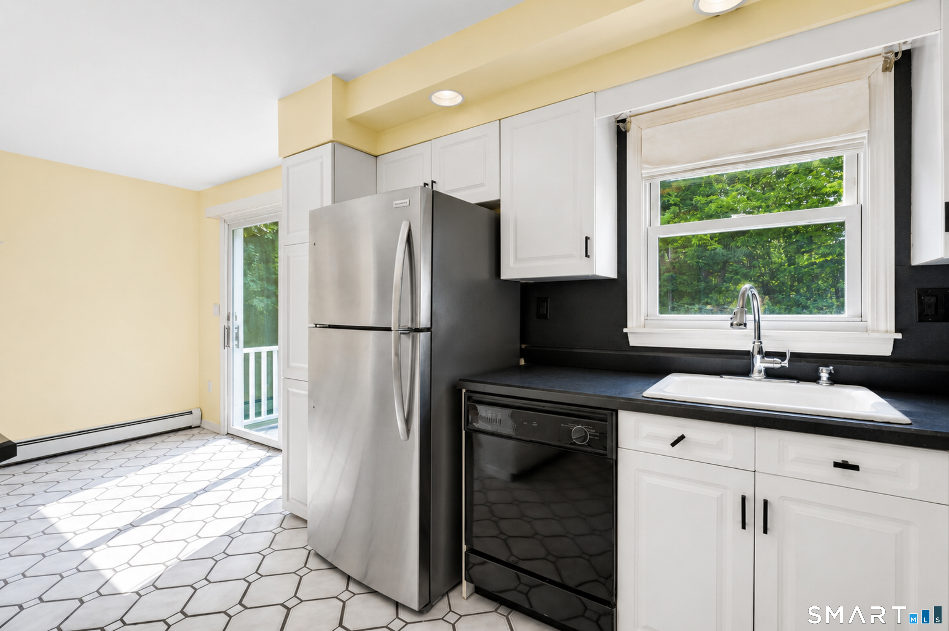 1144 Long Hill Road Guilford CT 06437
