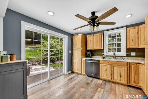 156 Litchfield Street Thomaston CT 06787