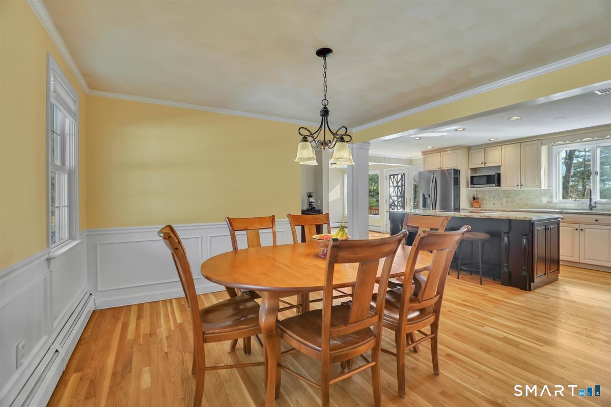 36 Clifdon Drive Simsbury CT 06070