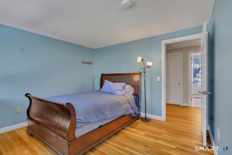 36 Clifdon Drive Simsbury CT 06070