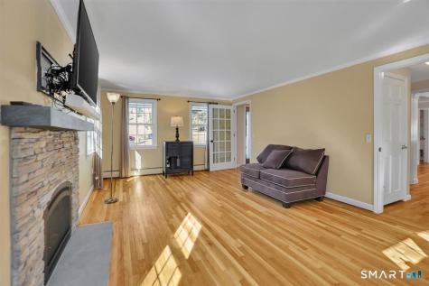 36 Clifdon Drive Simsbury CT 06070