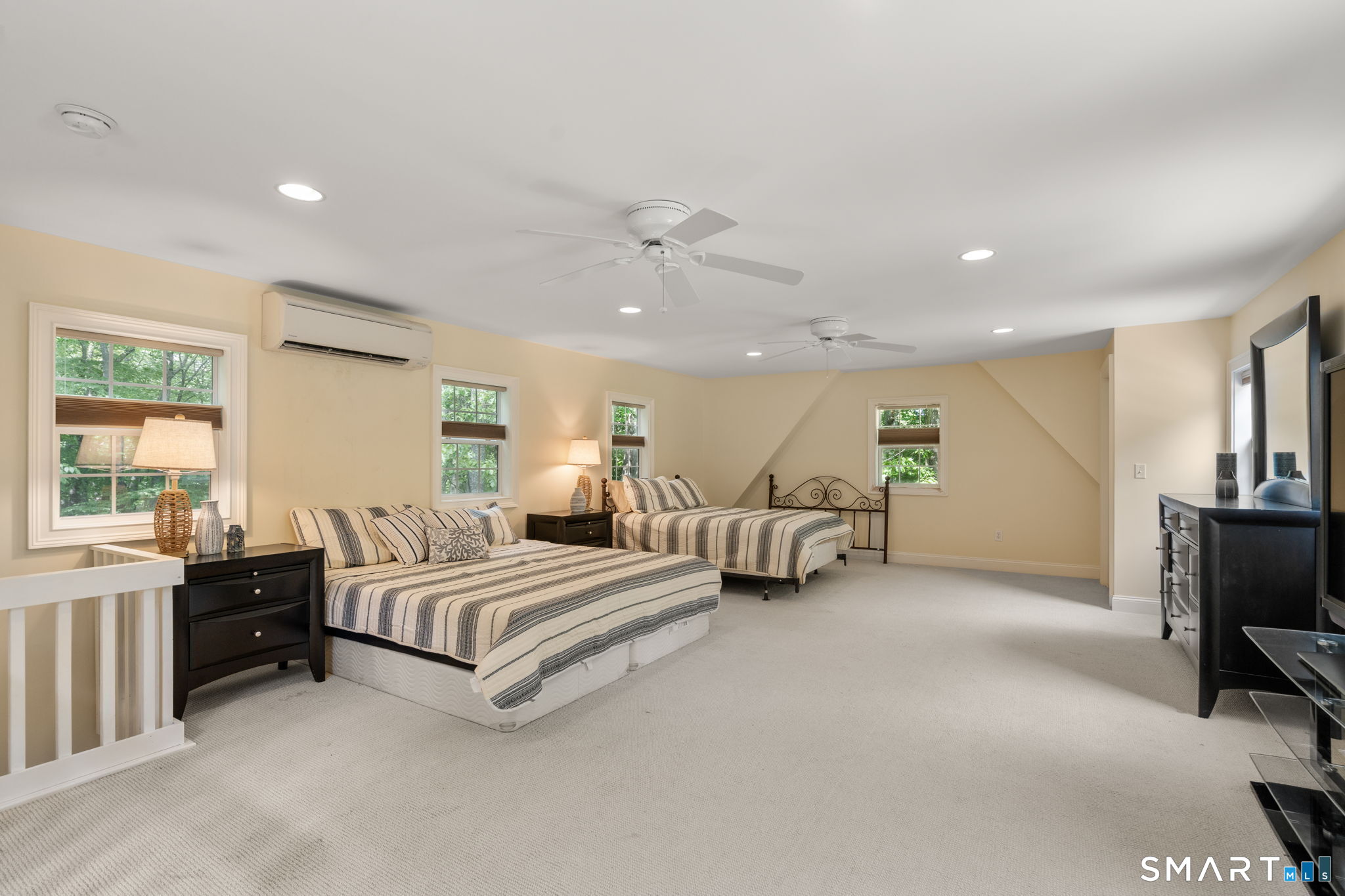 45 Lookout Landing Bolton CT 06043